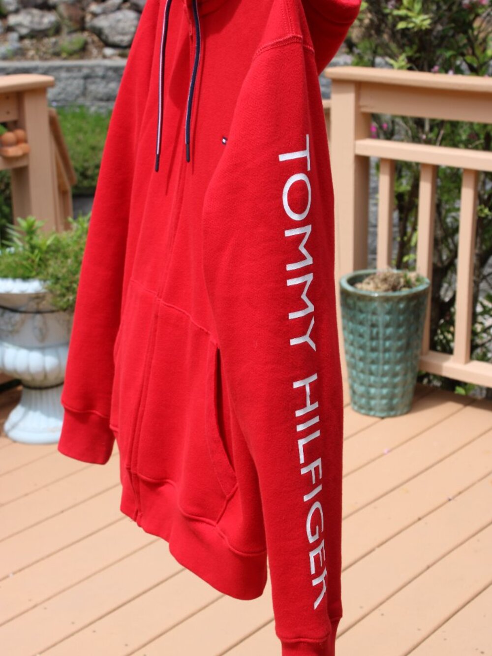 Tommy Helfiger Women Hoodie SZ M Red Zip Up Pockets Fleece Lined Logo on Sleeve